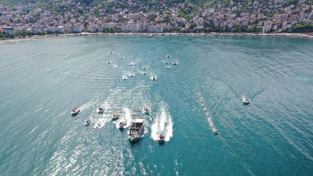 BAŞKAN GÜLER, MAYIS 7’SİNİ VATANDAŞLARLA KUTLADI